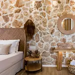 Arsenis Luxury