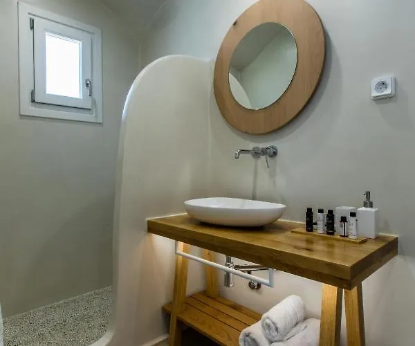 Arsenis Luxury Villa